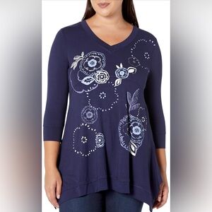 New With Tags, Beautiful Navy Women's Tunic, Size 14, 3/4 Sleeves & V-Neckline